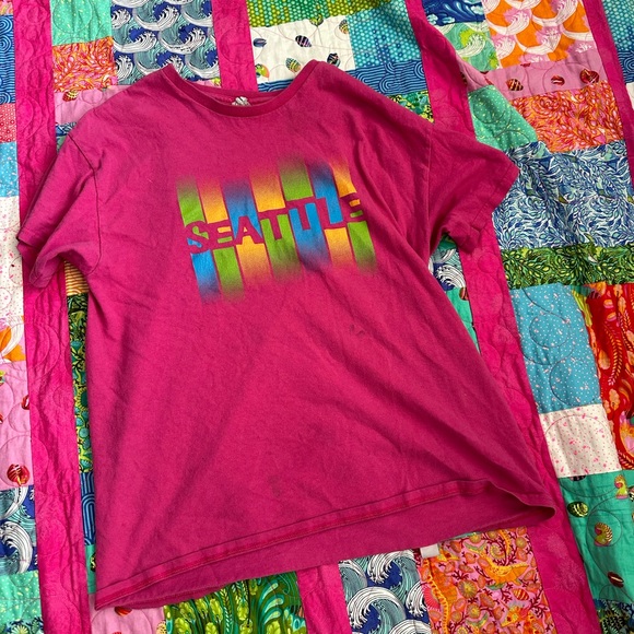 Seattle adults t shirt - Picture 1 of 2